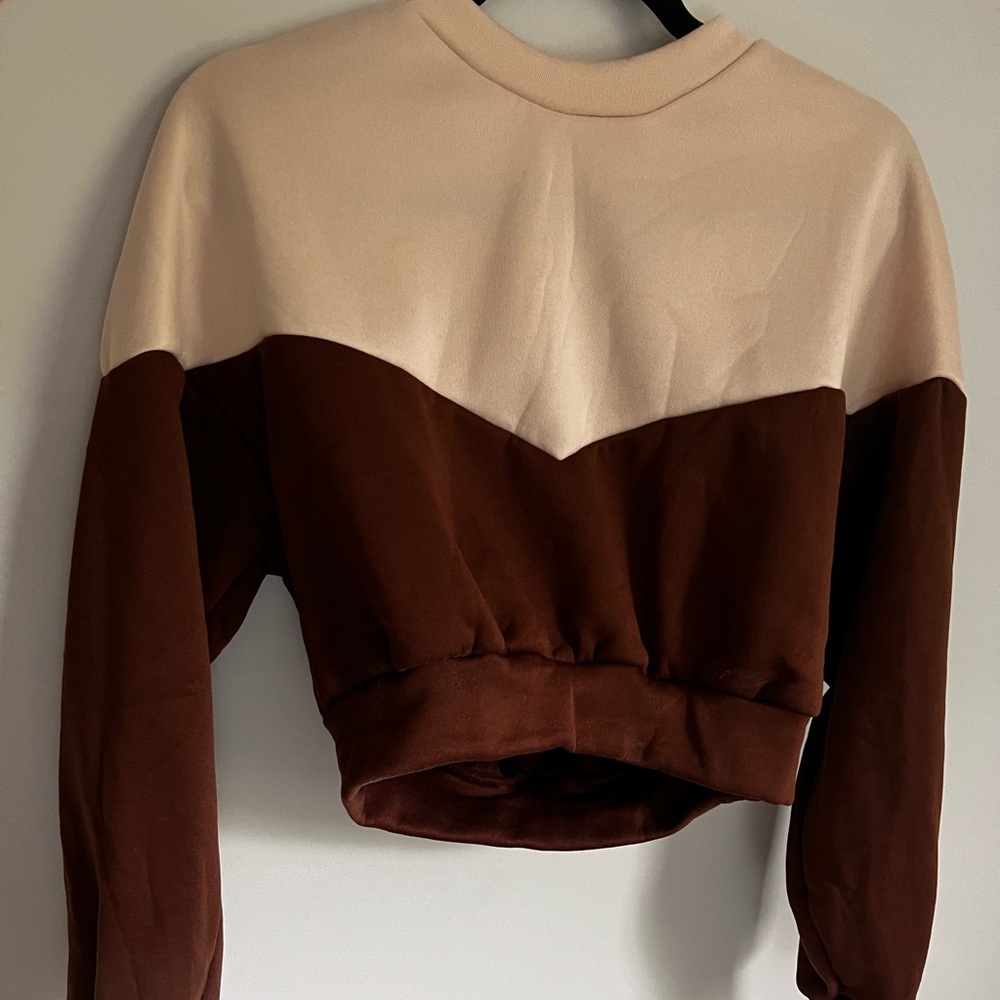 Brown and tan Sweatshirt